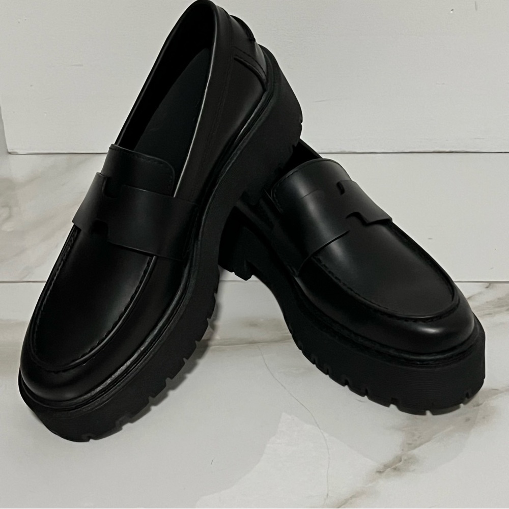 Black glazed leather loafers - Picture 3 of 4